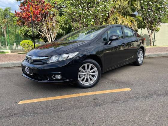 HONDA CIVIC 1.8 LXS 16V FLEX 4P MANUAL